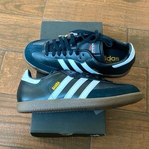Men’s Sambas brand new !! size 10